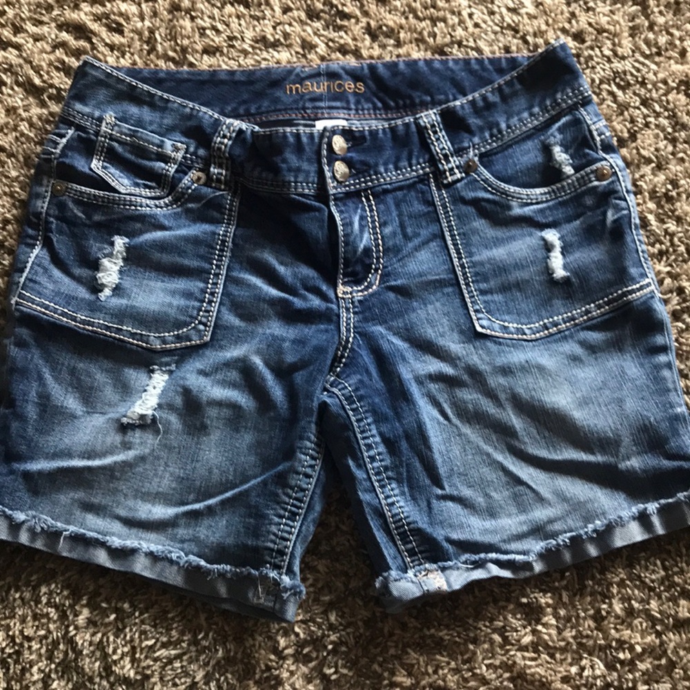 Maurices Ripped Jean shorts